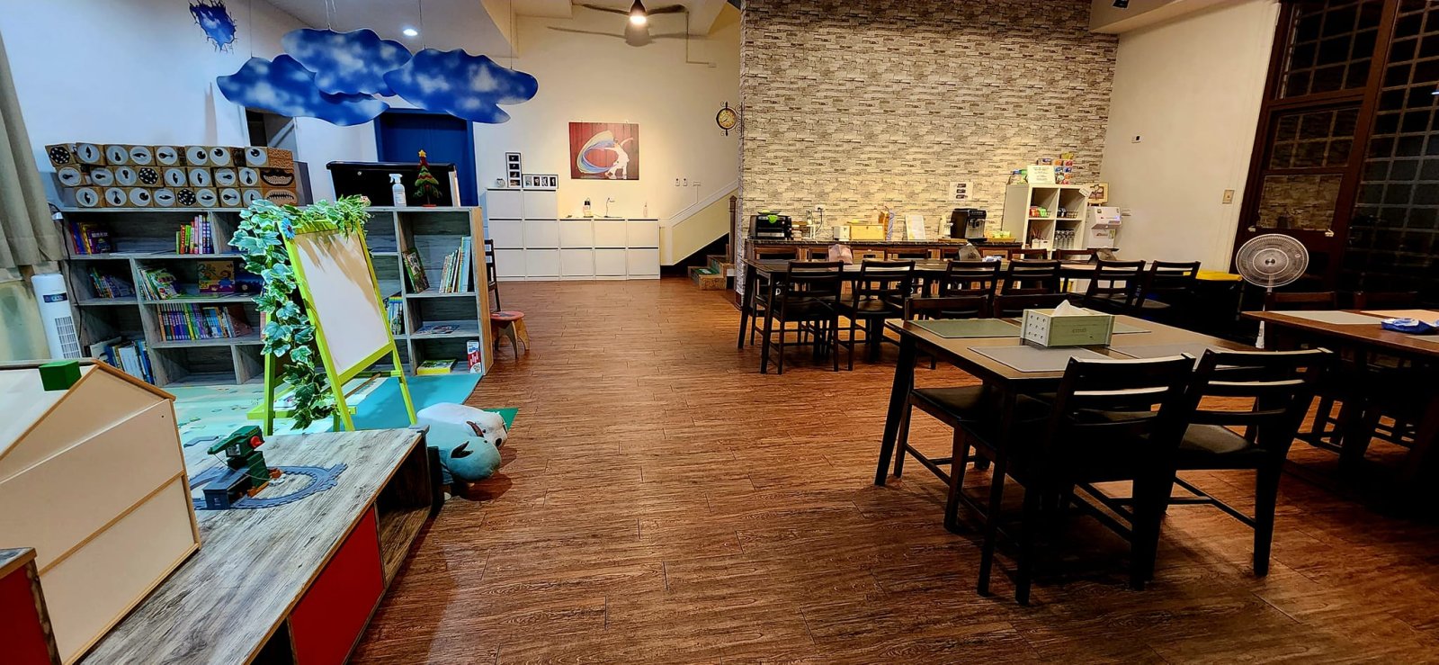 616趣旅行全包棟：（四人房 × 4 間＋雙人房 × 3 間） - 房型照片