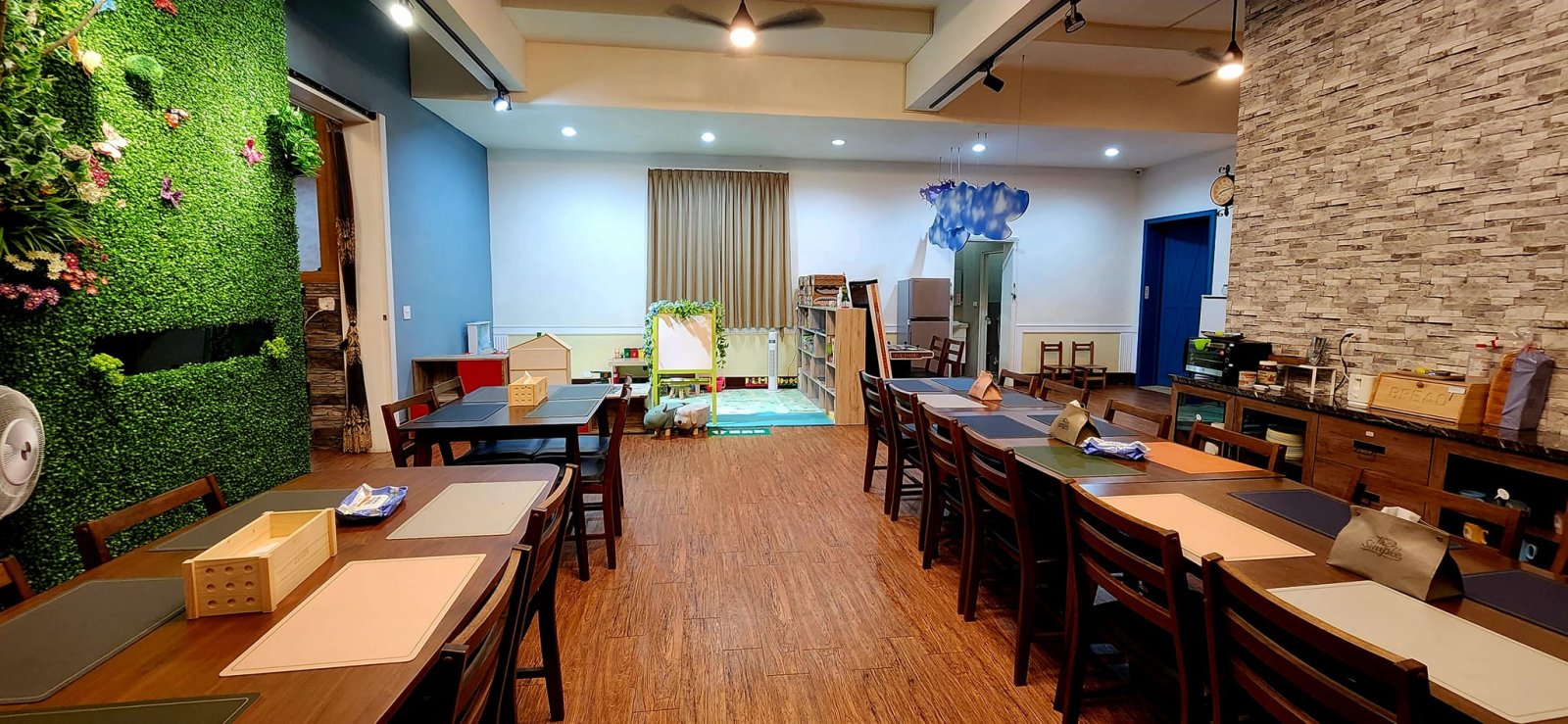 616趣旅行全包棟：（四人房 × 4 間＋雙人房 × 3 間） - 房型照片